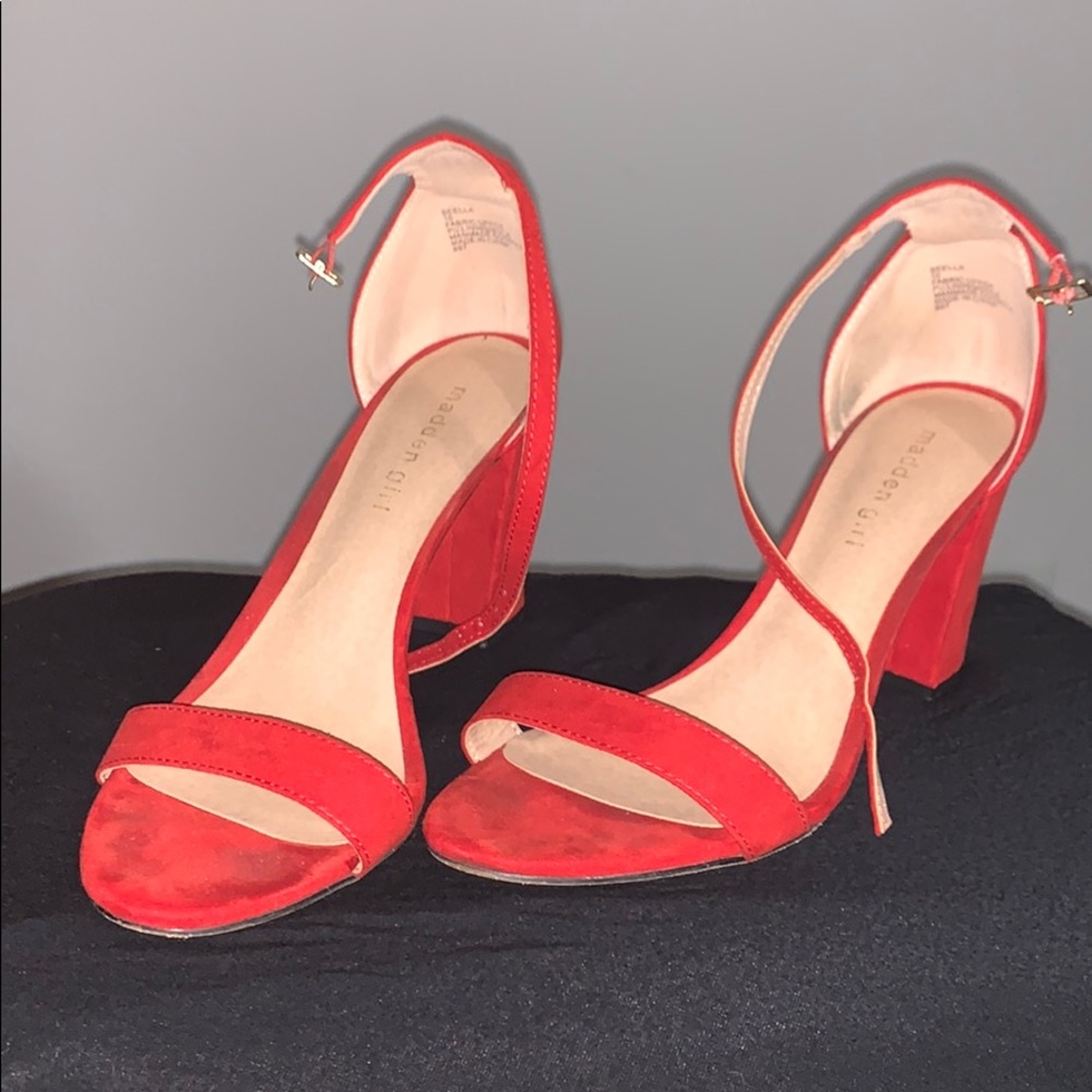 Red Heels - Picture 2 of 3